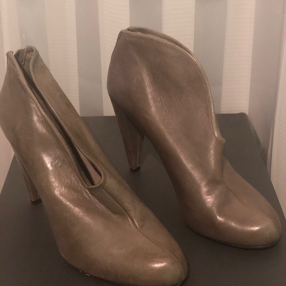 Vince Camuto Ankle Booties